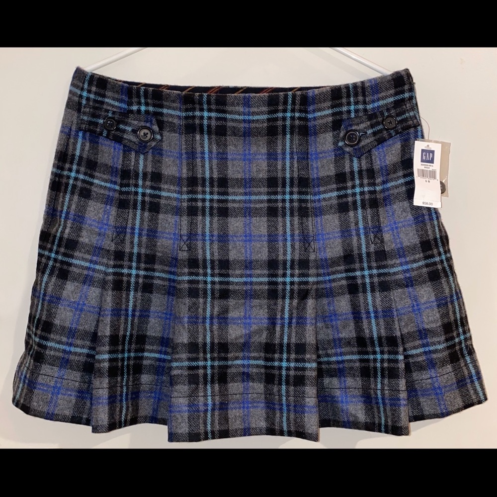 New w/ Tag Gray, Black & Blue Plaid Pleated Skirt